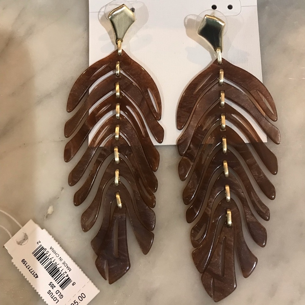 BNWT Kendra Scott Lotus Earrings in Tiger Eye